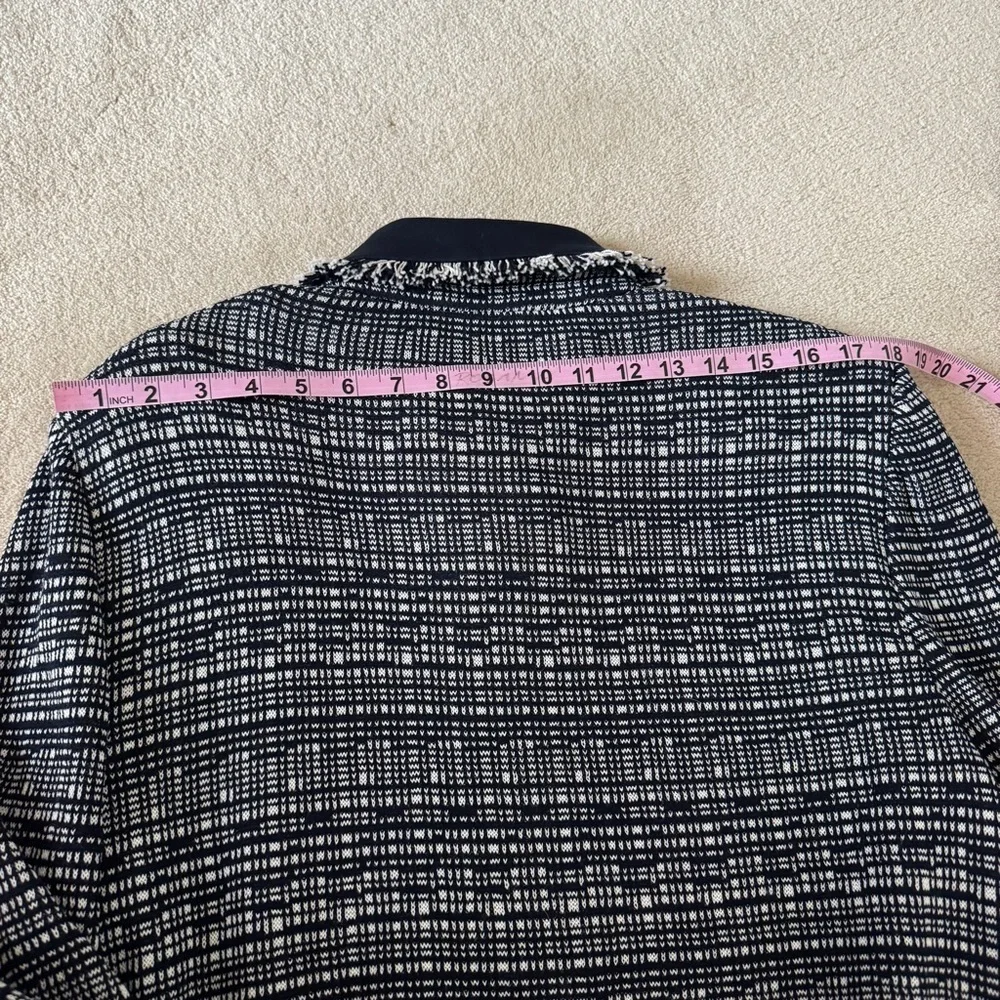 NWT St. John Vintage Blue and White Tweed Jacket Blazer Zip Front Fringe